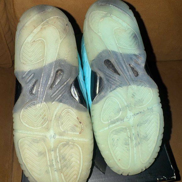 Nike little posite one size 10c - Picture 3 of 4